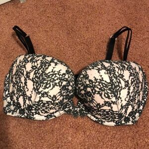 Victoria’s Secret Very Sexy Push-up Bra